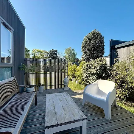 Mobil-home Familial 40m² Avec Piscine Chauffee, 200m De La Plage, 6 Pers, 3 Ch, 2 Sdb, Terrasse - Fr-1-361a-53 Jullouville